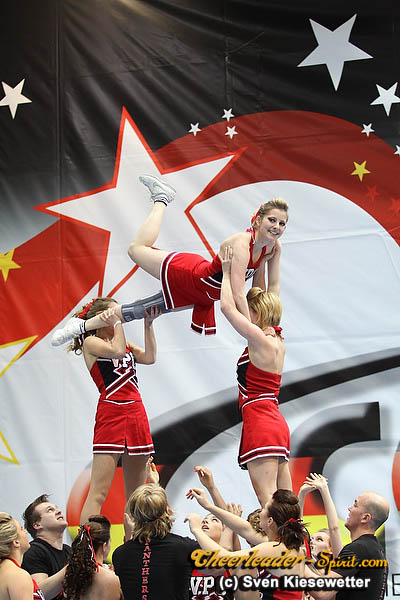 ../Images/V-Town Panthers Senior Coed_054.jpg